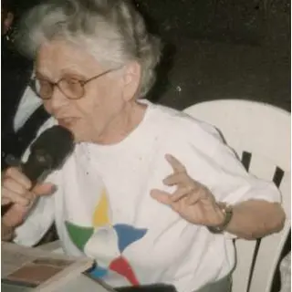 Adísia Sá