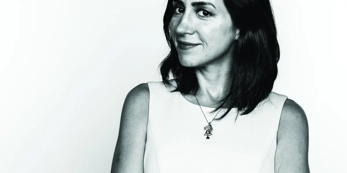 Imagem de capa do perfil de Cristina Junqueira