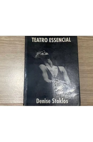 Teatro Essencial