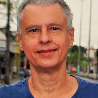 Fernando Molica