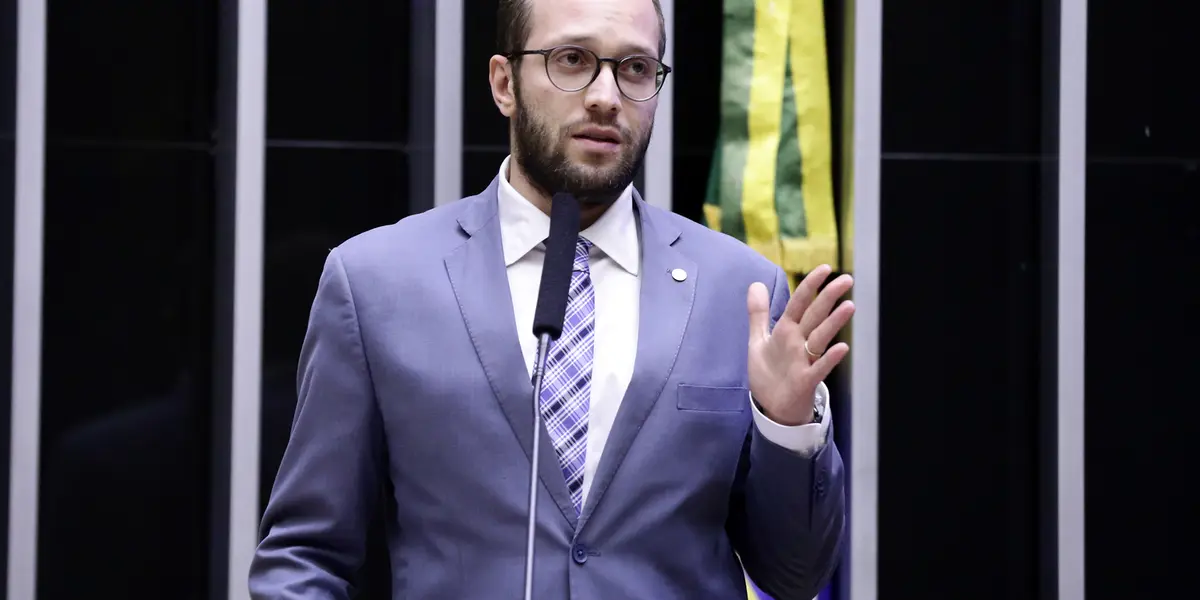 Imagem de capa do perfil de Filipe Barros