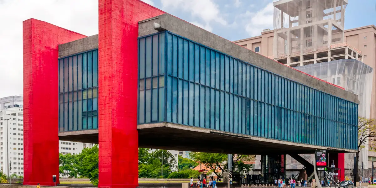 Imagem de capa do perfil de Lina Bo Bardi