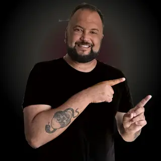 Oraldo Queiroz