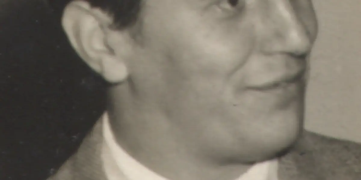 Imagem de capa do perfil de Paulo Mendes Campos